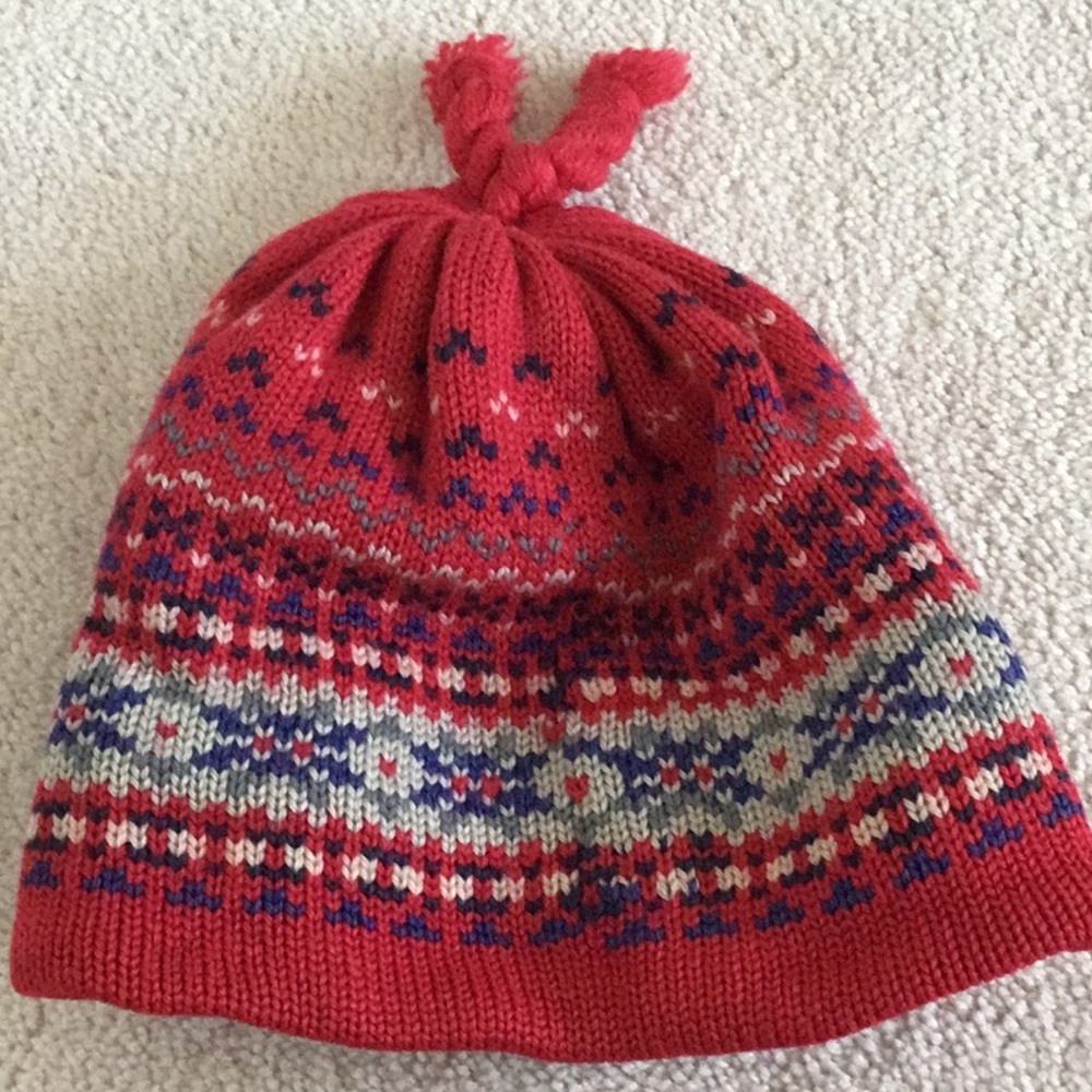 100% wool winter hat